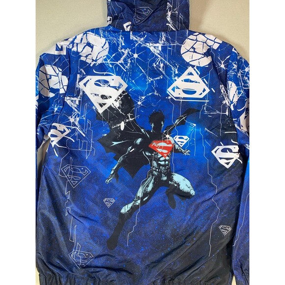Superman Jacket Windbreaker Zip Up Hoodie Print Tango Hotel Men’s large DC Comic - Picture 10 of 10